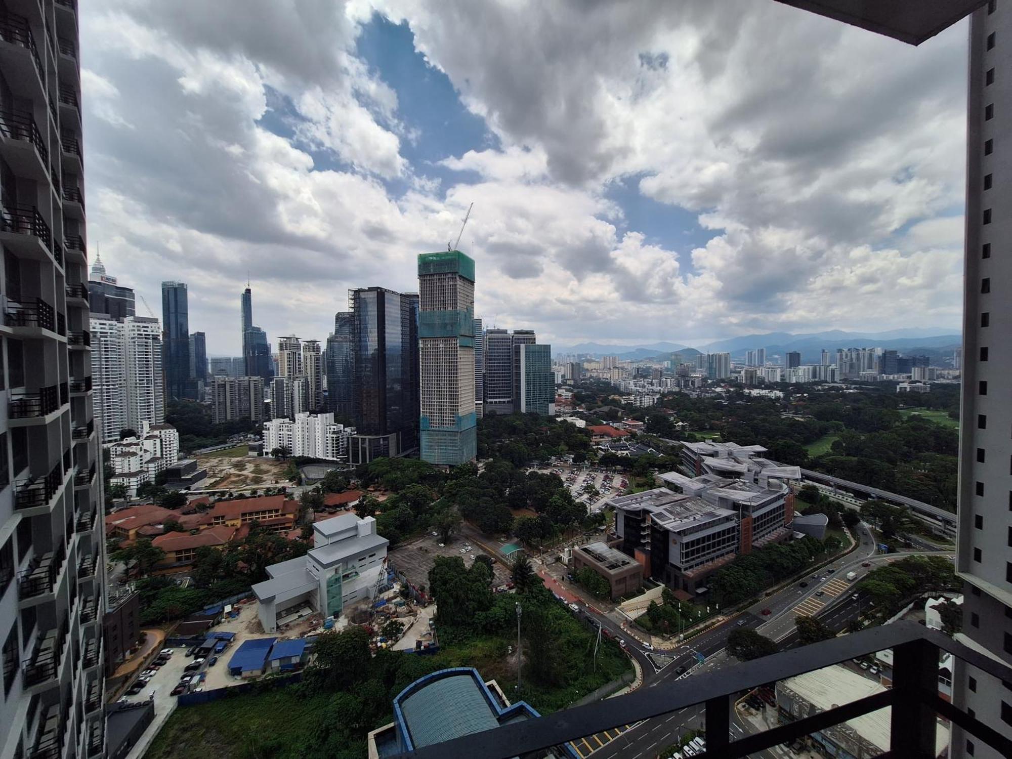 Agile Service Bukit Bintang Trx Kl Pangsapuri Kuala Lumpur